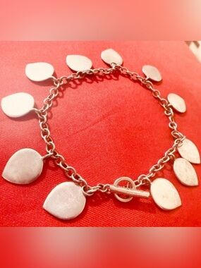 WOW POSHMARK Authentic Me & Ro Sterling Silver Lotus Petal 11 Charm Bracelet